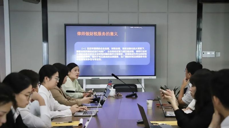 代理记账价格表背后的考量因素
